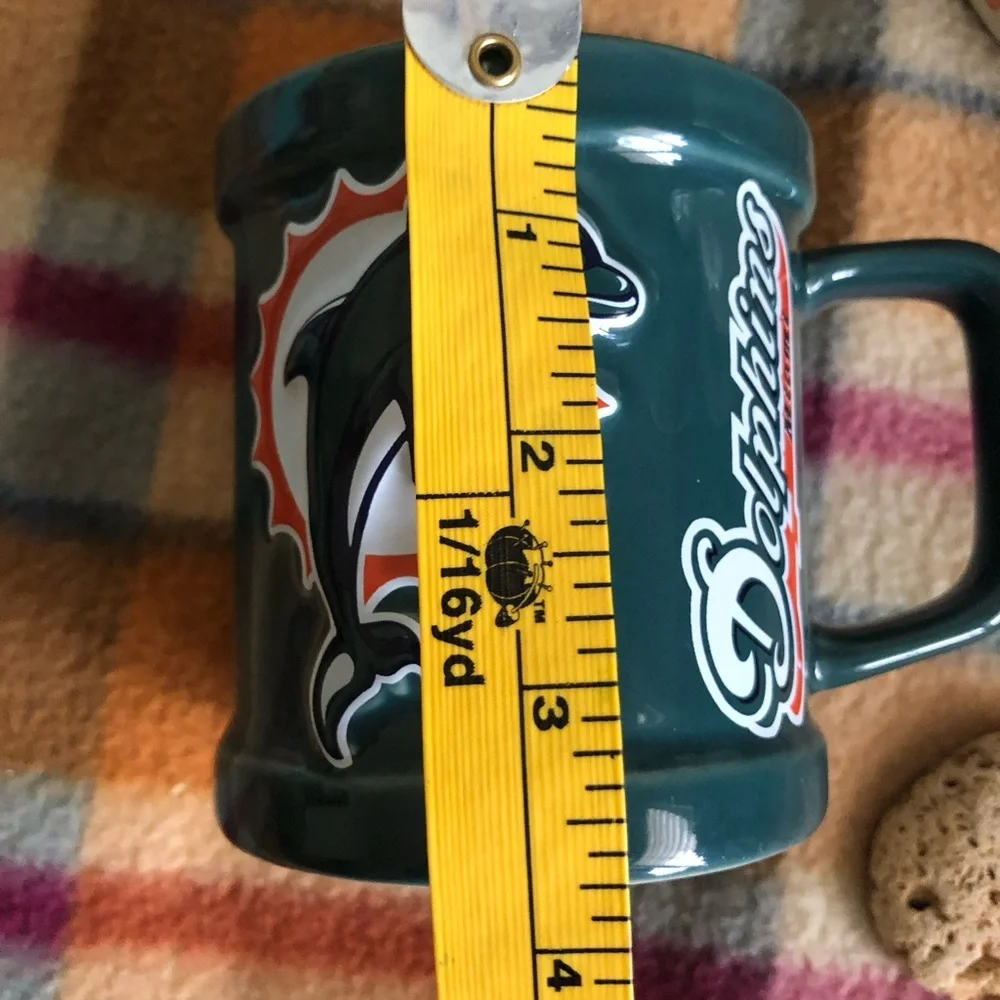 Miami Dolphins Green Ceramic Mug late 90s edition sticker is blurry